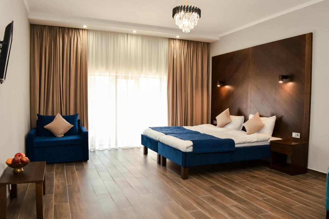 Villa Alfredo Odessa Exterior foto